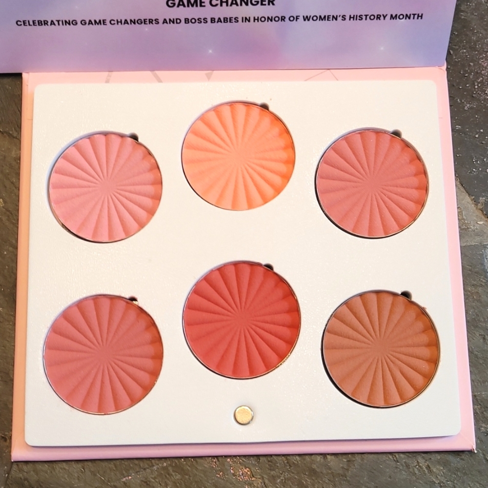 Ofra Blush Palette